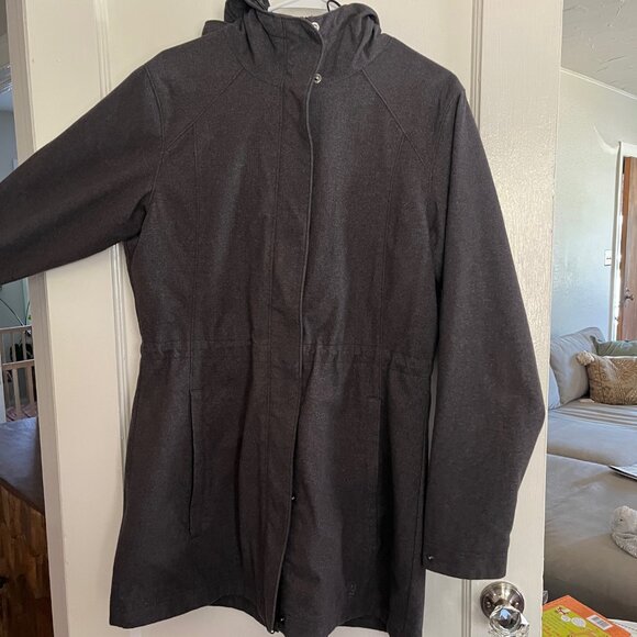 Mountain Hardwear Gray Raincoat - Picture 5 of 7